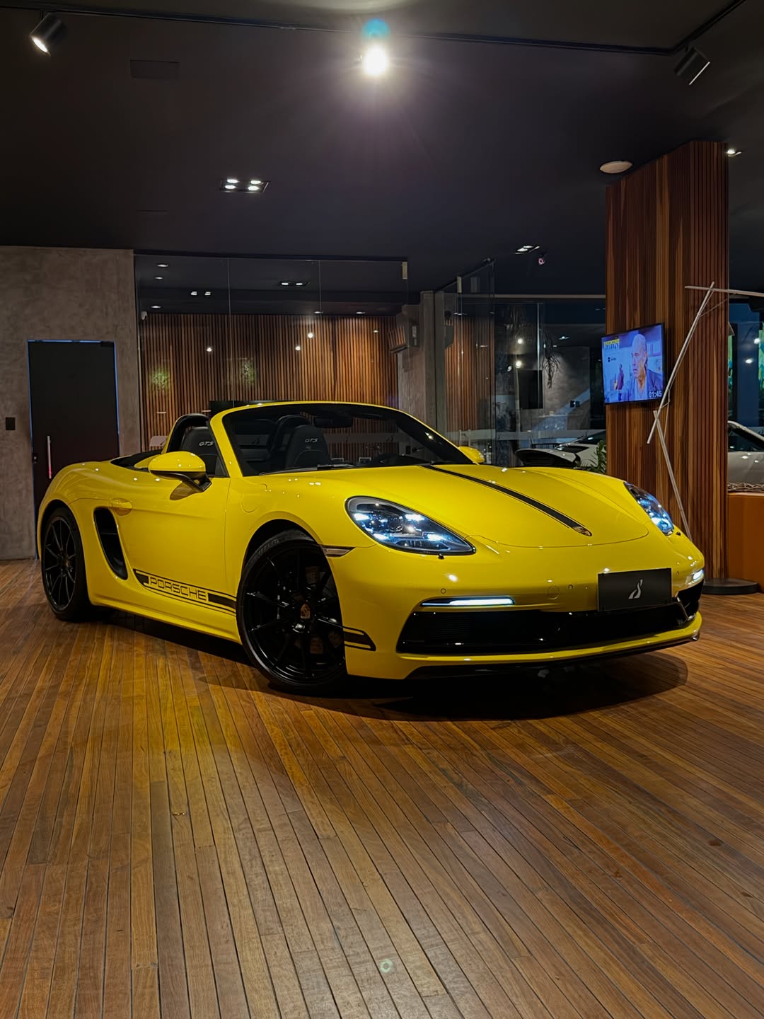 PORSCHE 718 BOXSTER 4.0 GTS - Imagem 2