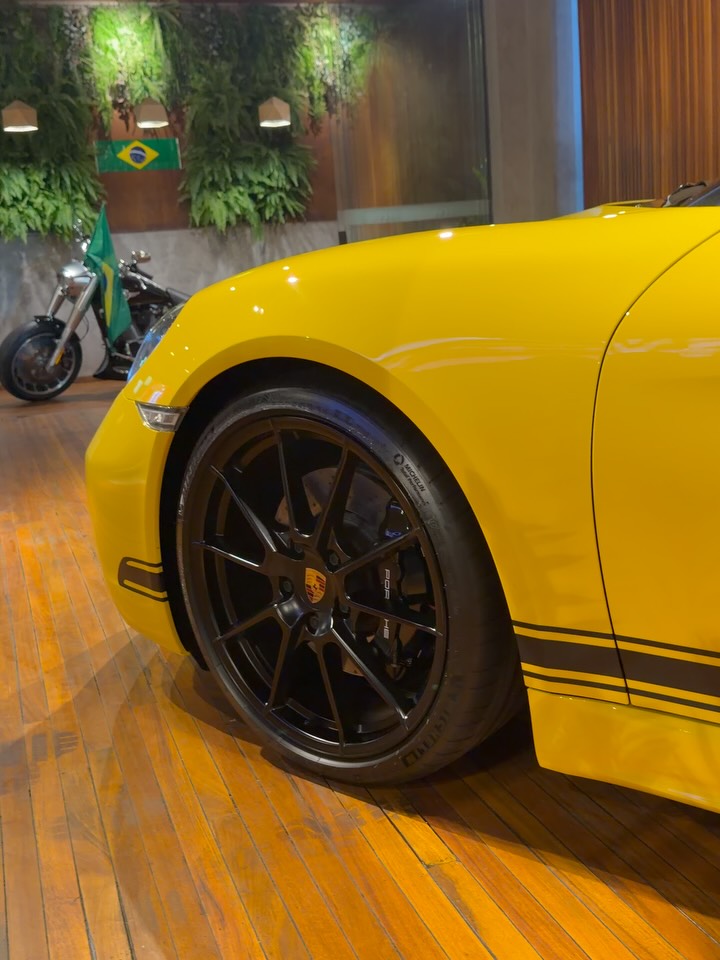 PORSCHE 718 BOXSTER 4.0 GTS - Imagem 19