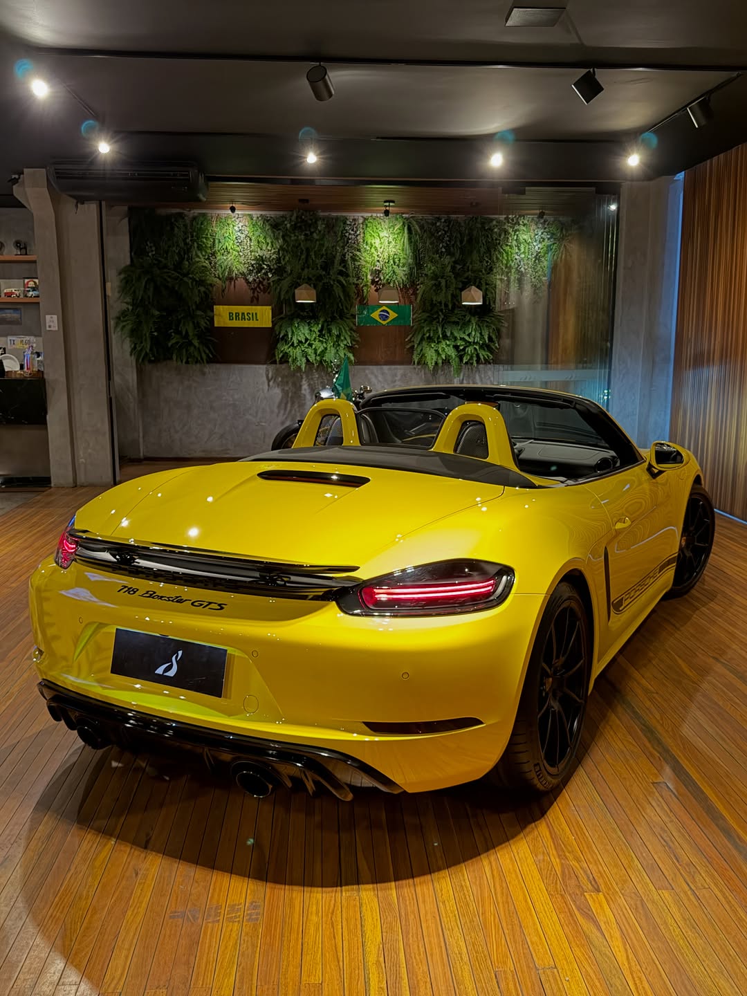 PORSCHE 718 BOXSTER 4.0 GTS - Imagem 6