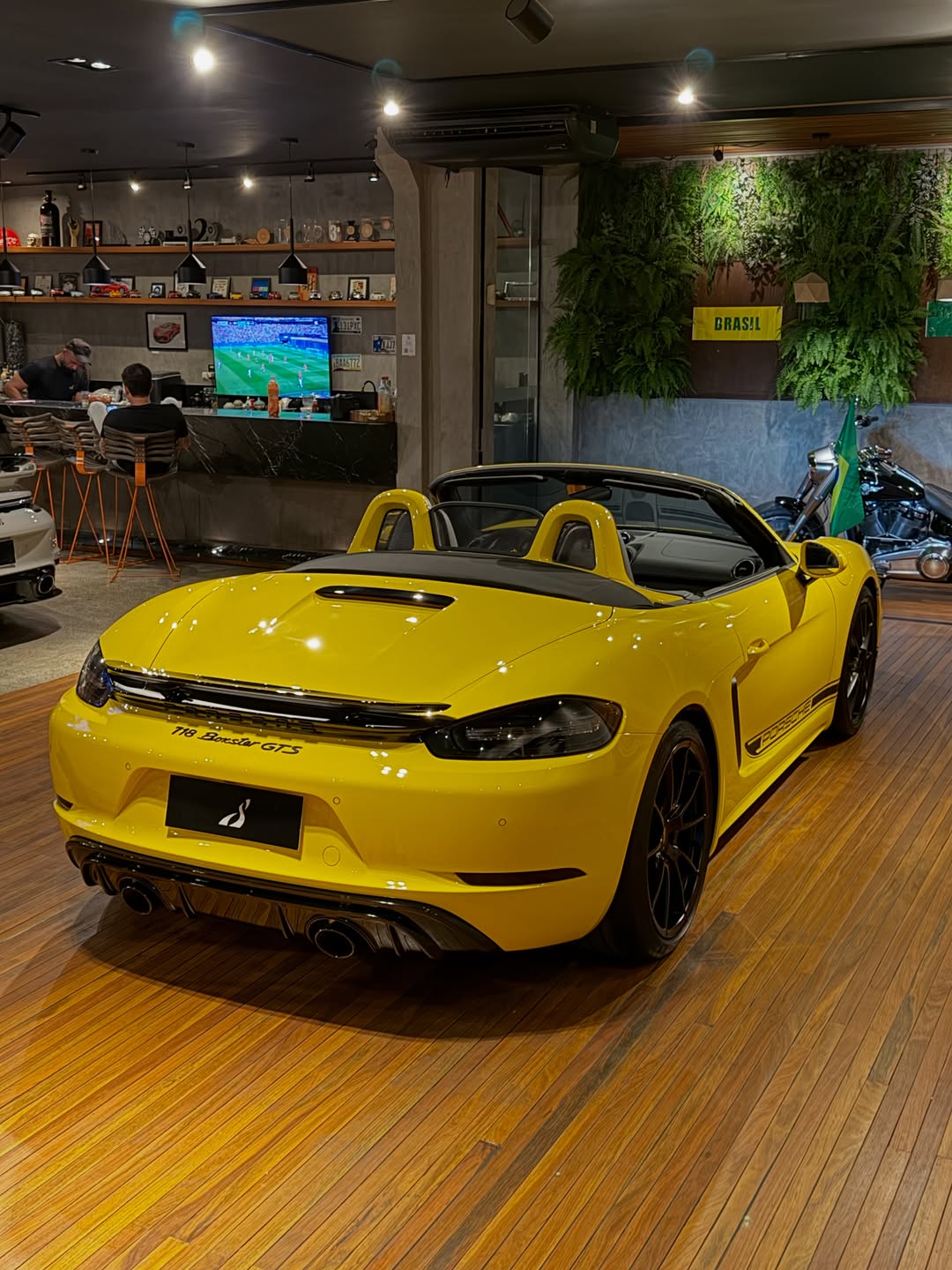 PORSCHE 718 BOXSTER 4.0 GTS - Imagem 9