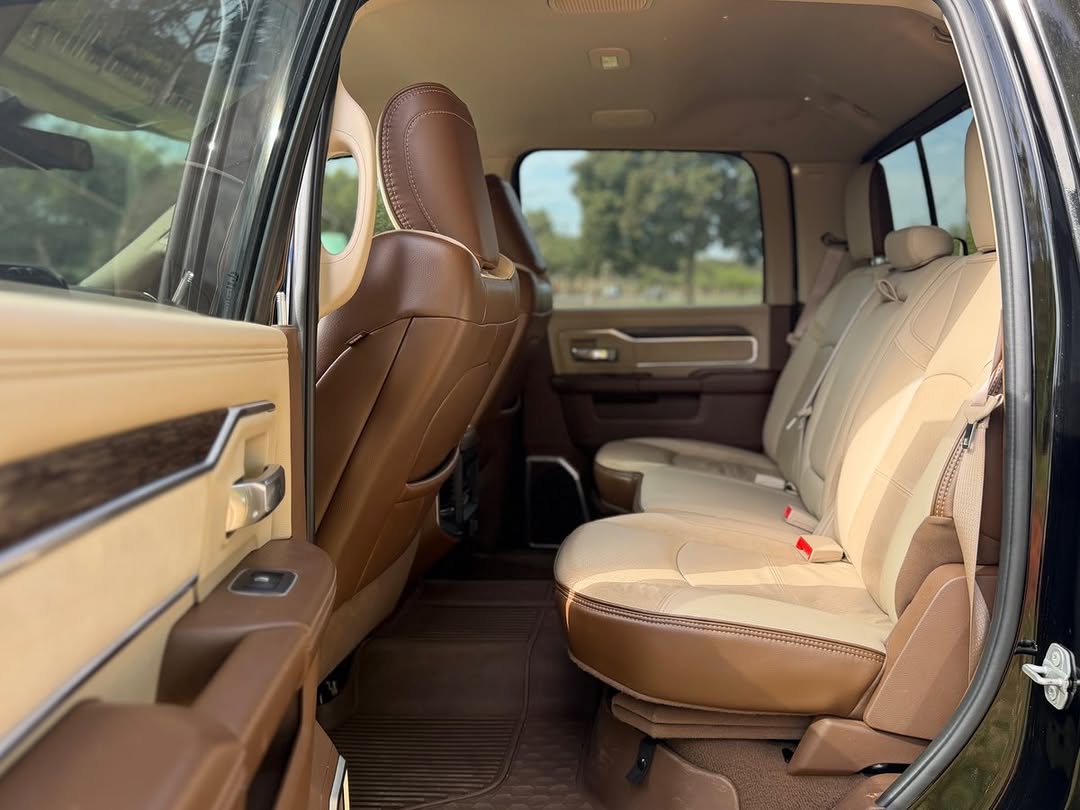 RAM 2500 LARAMIE - Imagem 9