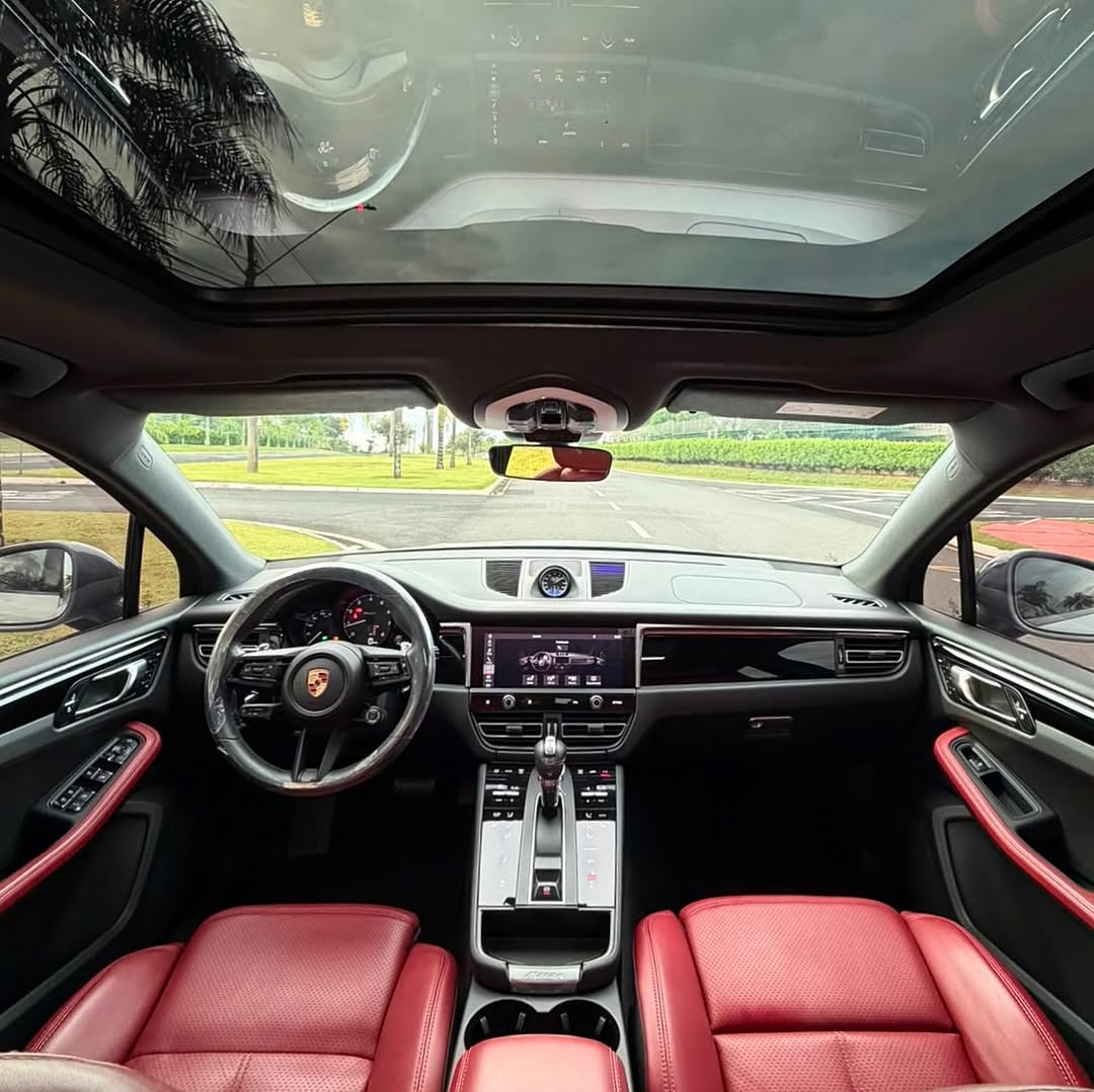 PORSCHE MACAN T - Imagem 6