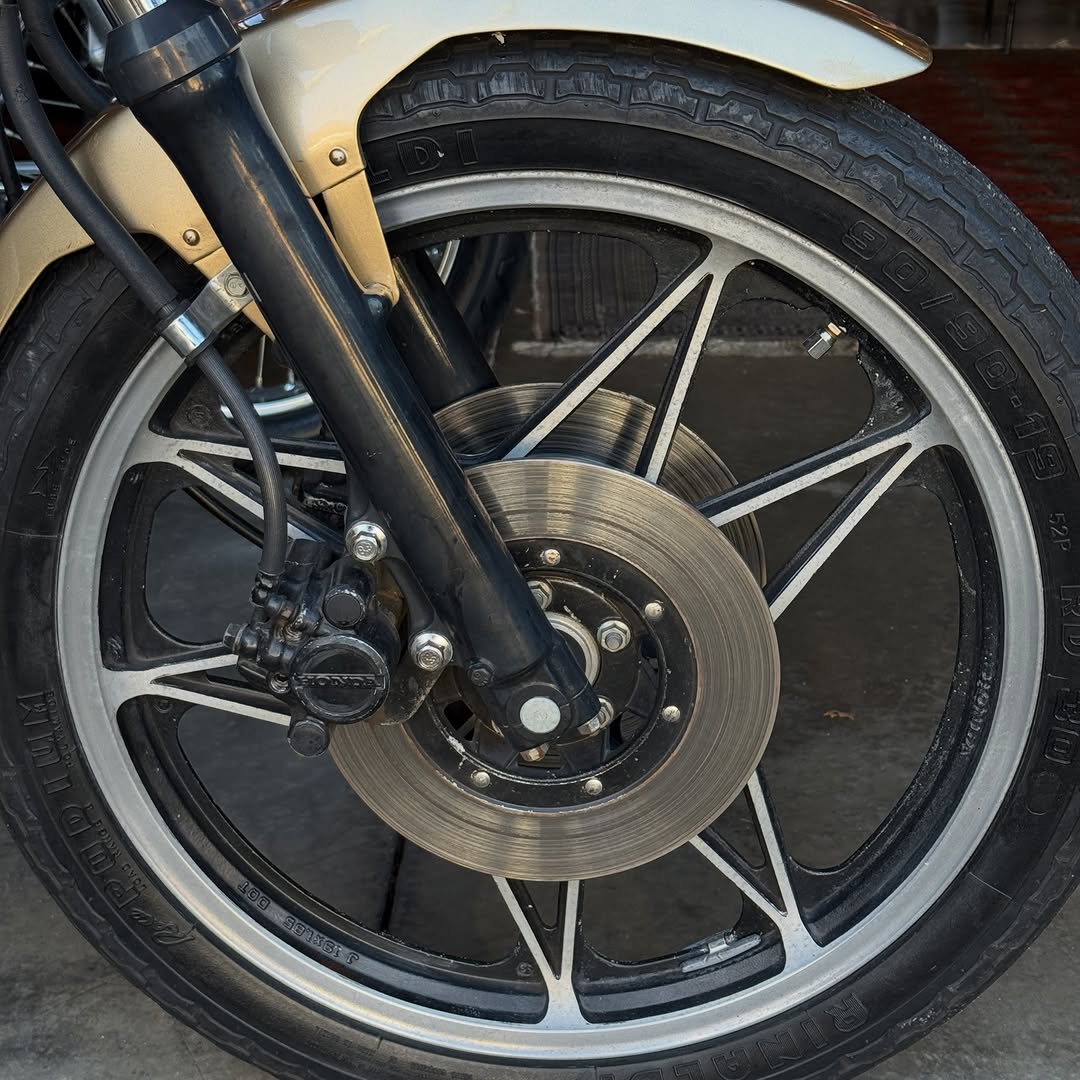 HONDA CB 400 II - Imagem 12