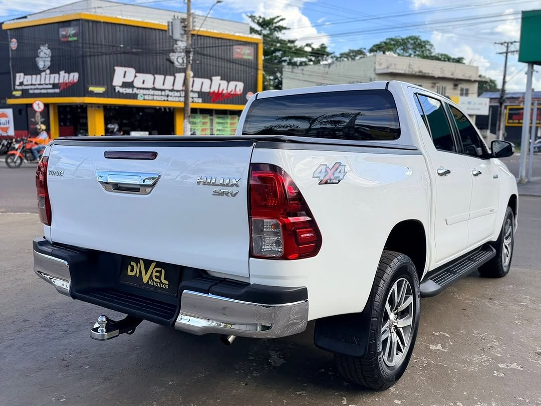 TOYOTA HILUX SRV 2.8 TURBO DIESEL 4X4 AUTOMÁTICO - Imagem 6