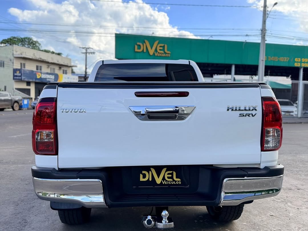 TOYOTA HILUX SRV 2.8 TURBO DIESEL 4X4 AUTOMÁTICO - Imagem 8
