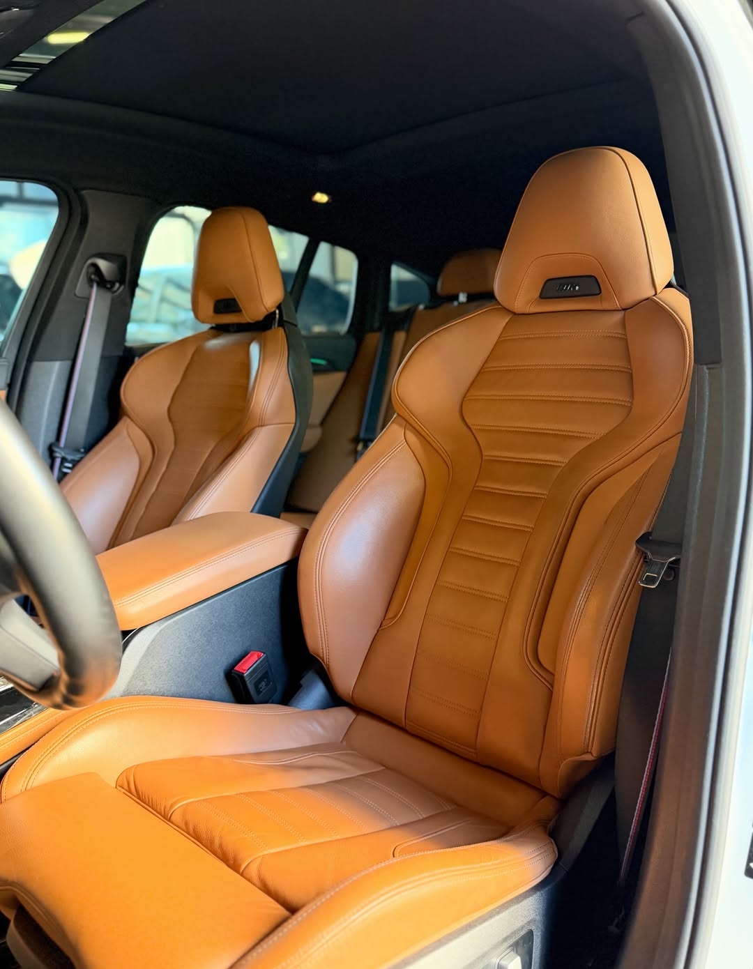 BMW X4 M40 - Imagem 8