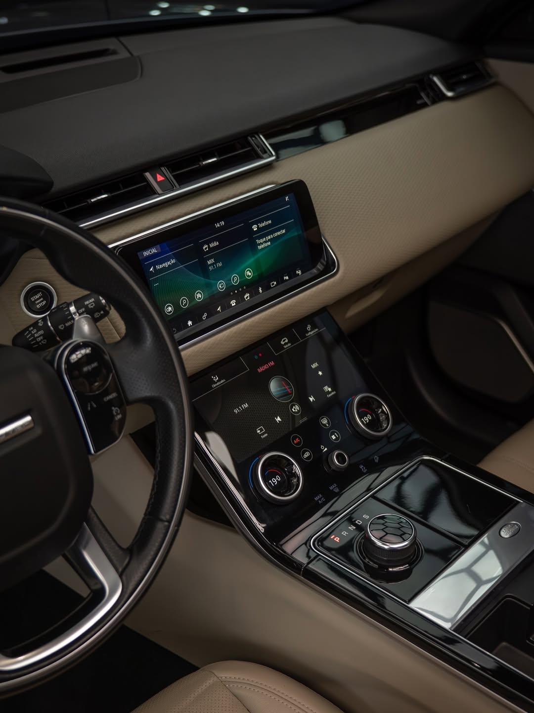 LAND ROVER RANGE ROVER VELAR R-DYNAMIC - Imagem 8