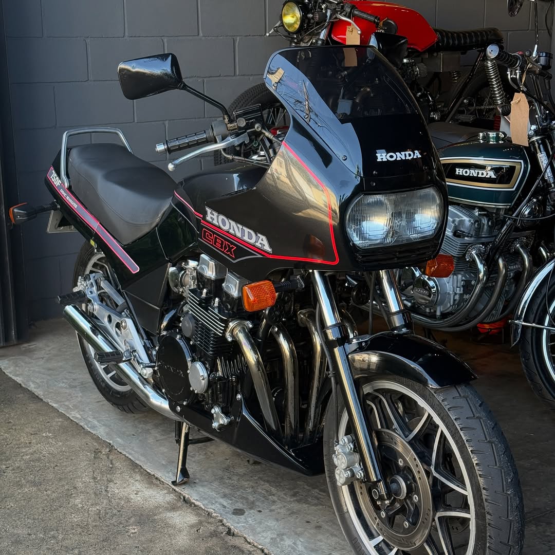 HONDA CBX 750 F - Imagem 2