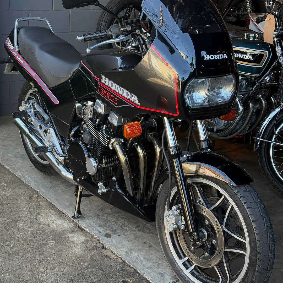 HONDA CBX 750 F - Imagem 7