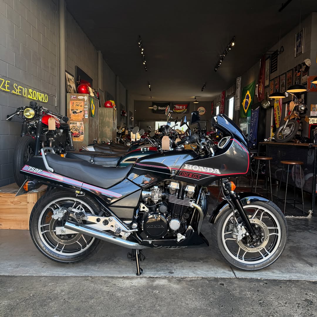 HONDA CBX 750 F - Imagem 8