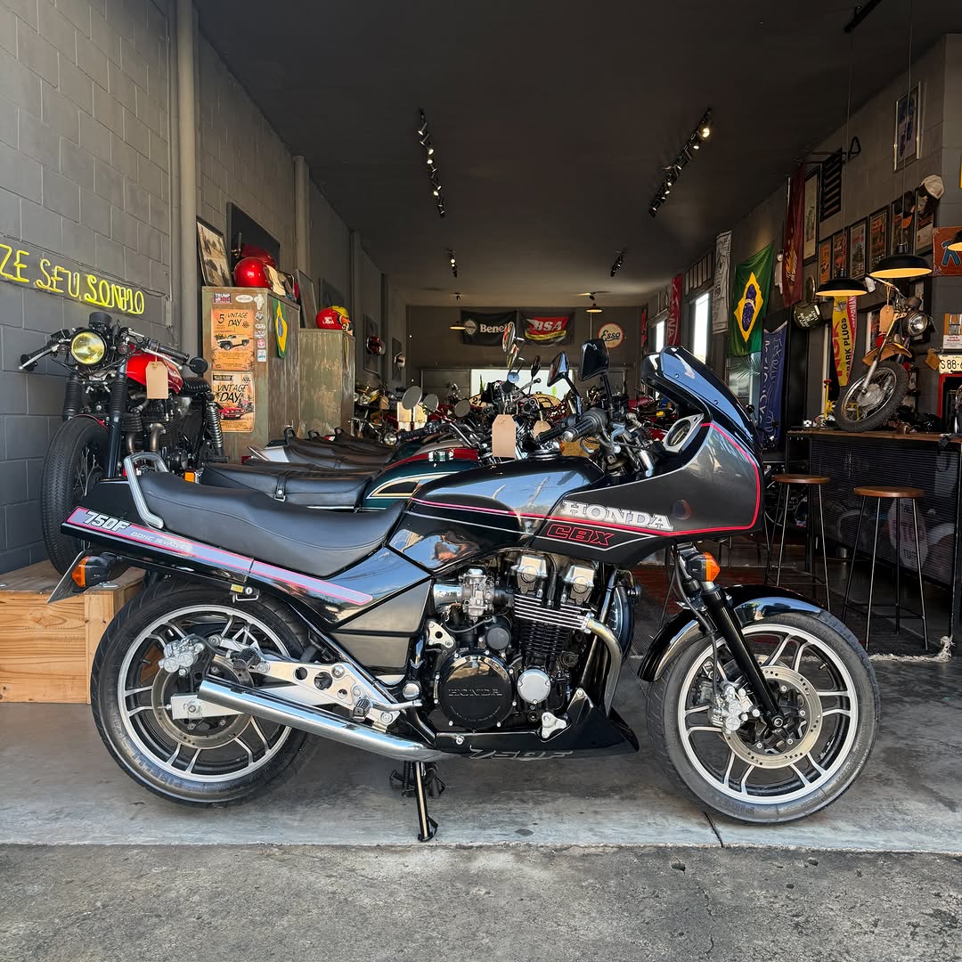 HONDA CBX 750 F - Imagem 9