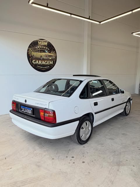 CHEVROLET VECTRA GSI - Imagem 4