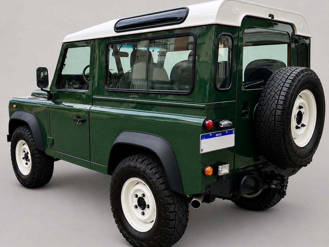 LAND ROVER DEFENDER 90 - Imagem 3