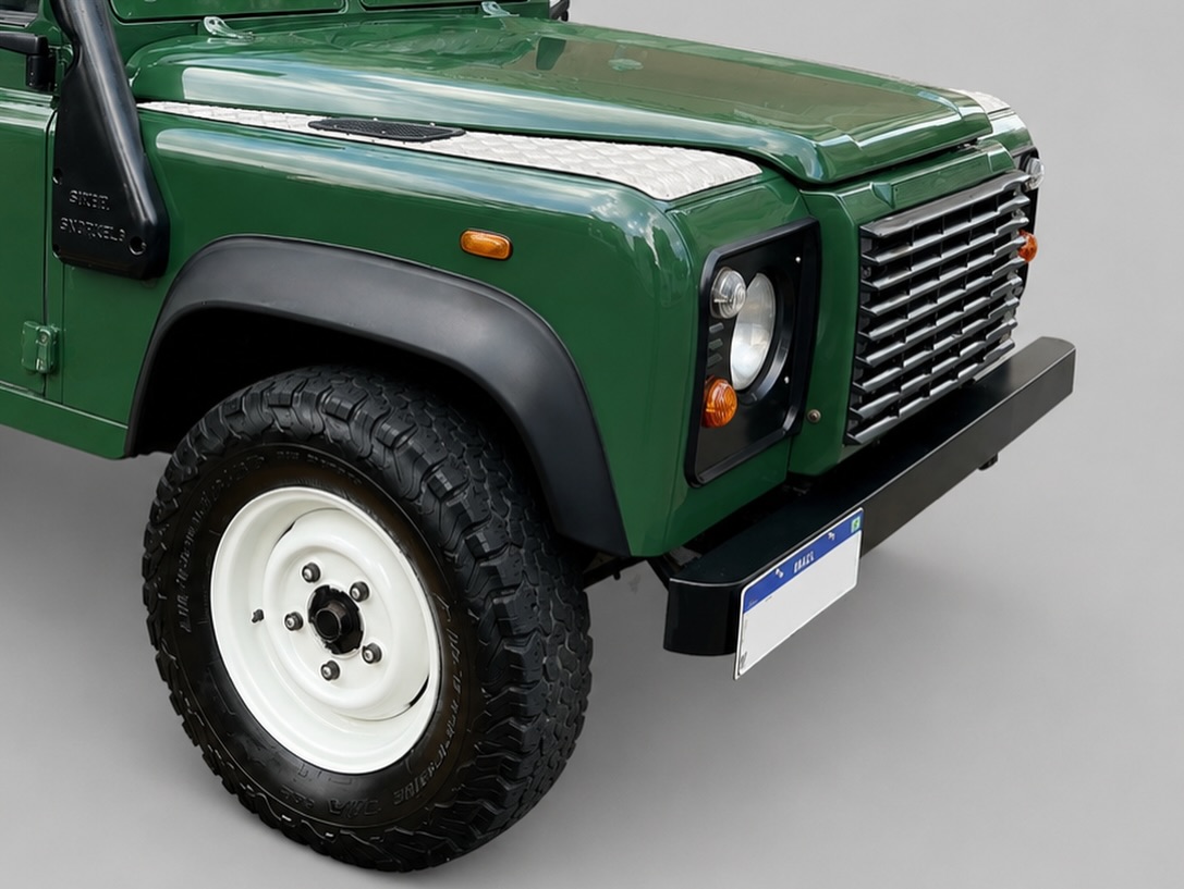 LAND ROVER DEFENDER 90 - Imagem 4