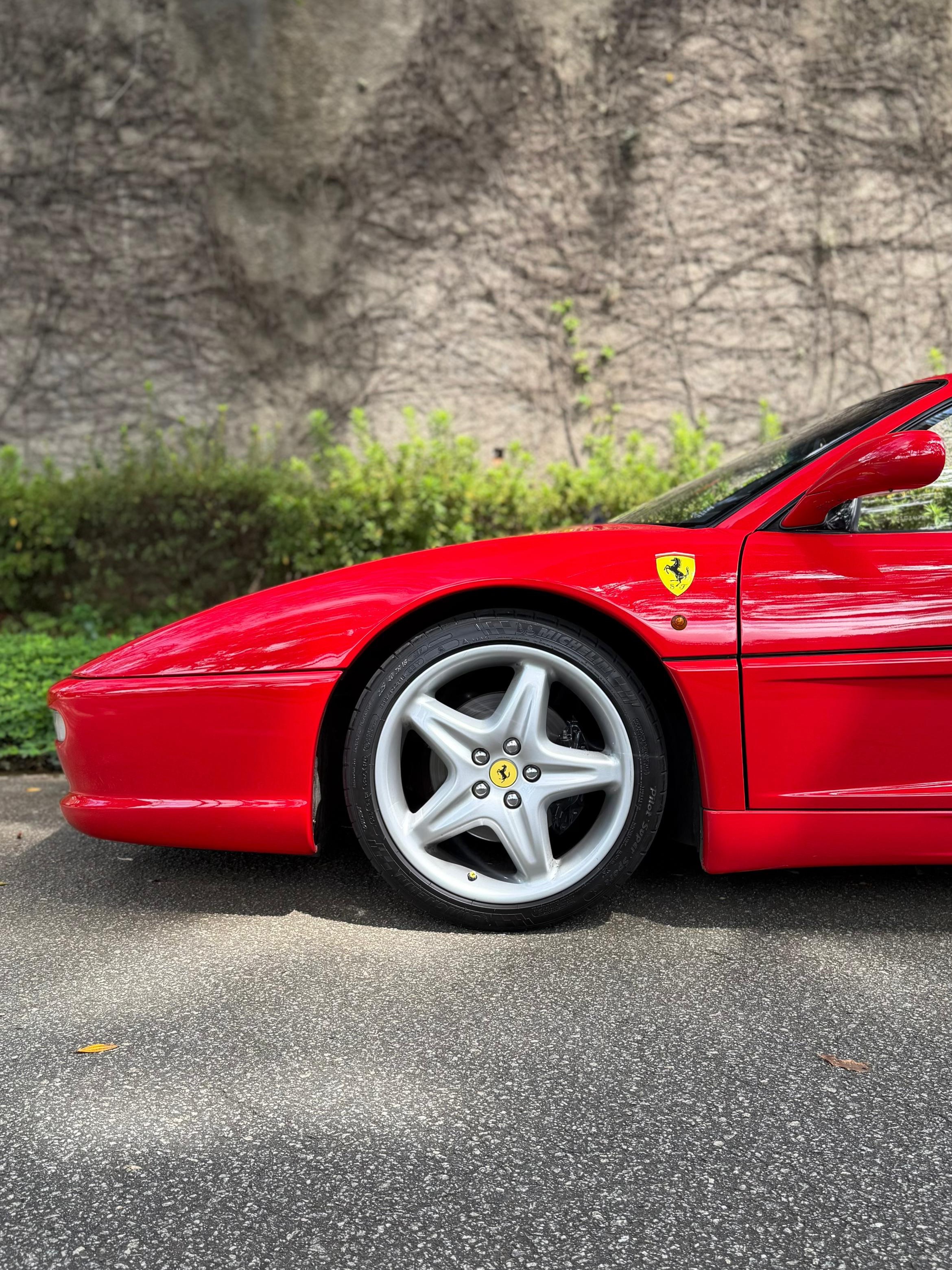 FERRARI F355 GTS - Imagem 4