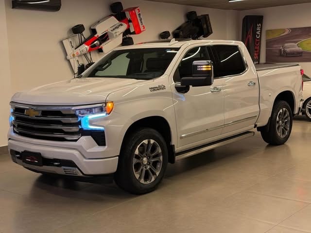 CHEVROLET SILVERADO HIGH COUNTRY