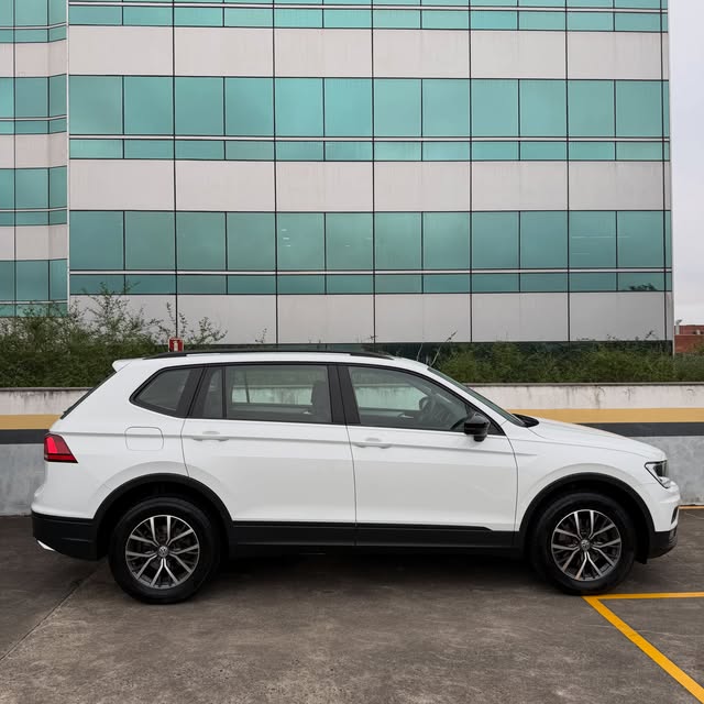 VOLKSWAGEN TIGUAN ALLSPACE 1.4 250 TSI - Imagem 4