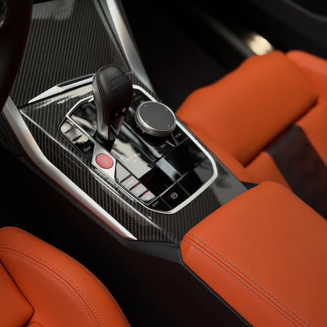 BMW M3 COMPETITION - Imagem 6