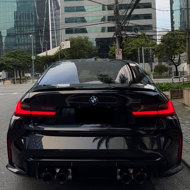 BMW M3 COMPETITION - Imagem 7