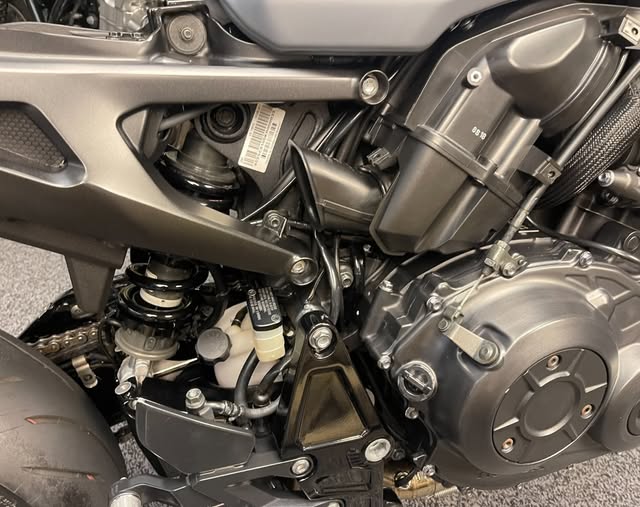 HONDA CB1000R - Imagem 9