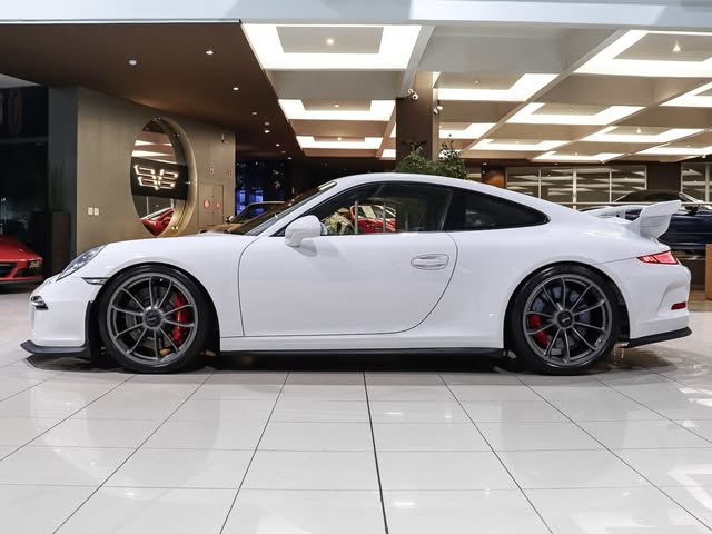 PORSCHE 911 GT3 - Imagem 3