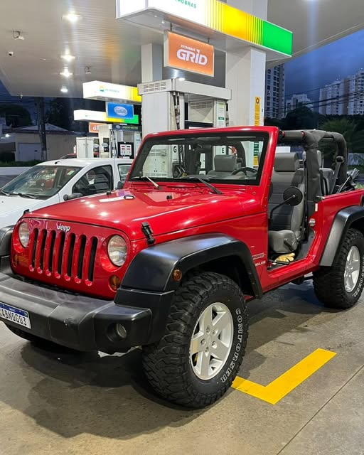 JEEP WRANGLER SPORT V6 - Imagem 7