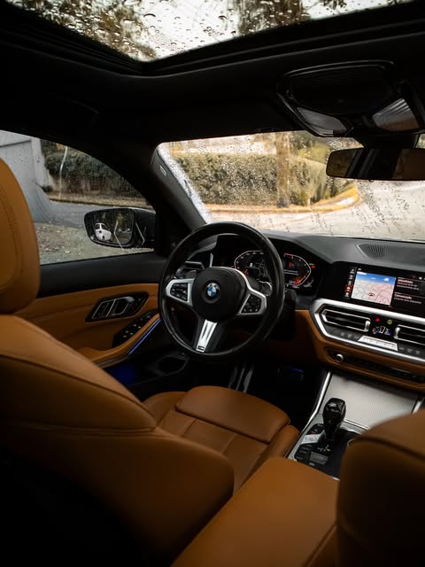 BMW 320I M SPORT - Imagem 14