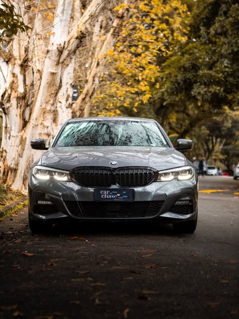BMW 320I M SPORT - Imagem 3