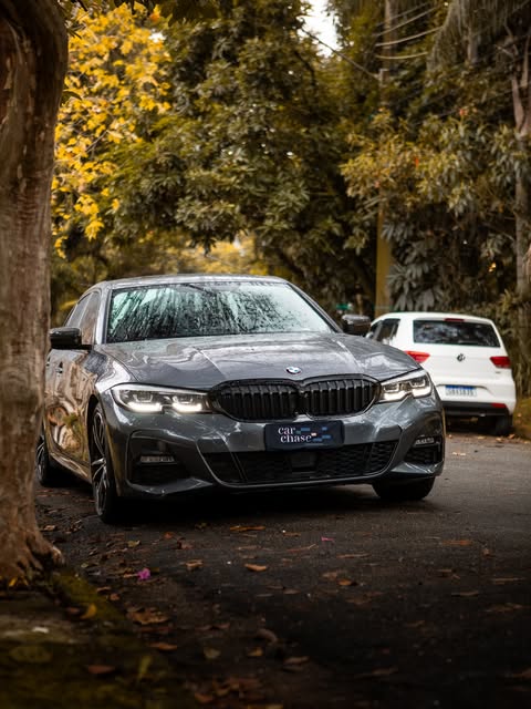 BMW 320I M SPORT - Imagem 4