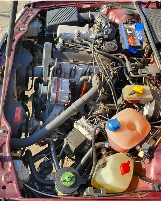 VOLKSWAGEN SANTANA GLSI - Imagem 16