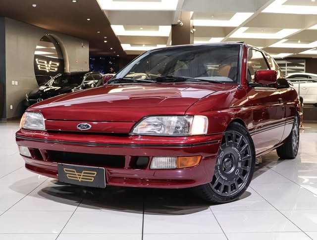 FORD ESCORT XR3 - Imagem 1