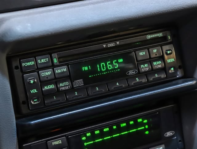 FORD ESCORT XR3 - Imagem 15