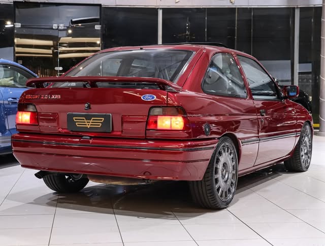 FORD ESCORT XR3 - Imagem 3