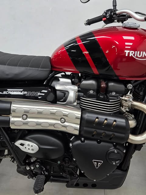 TRIUMPH STREET SCRAMBLER - Imagem 7