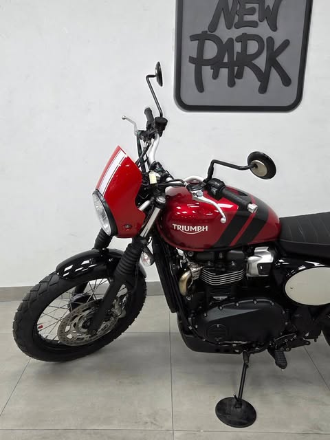 TRIUMPH STREET SCRAMBLER - Imagem 10
