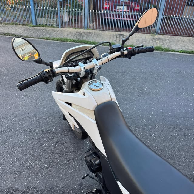 HONDA XR 250 TORNADO - Imagem 5