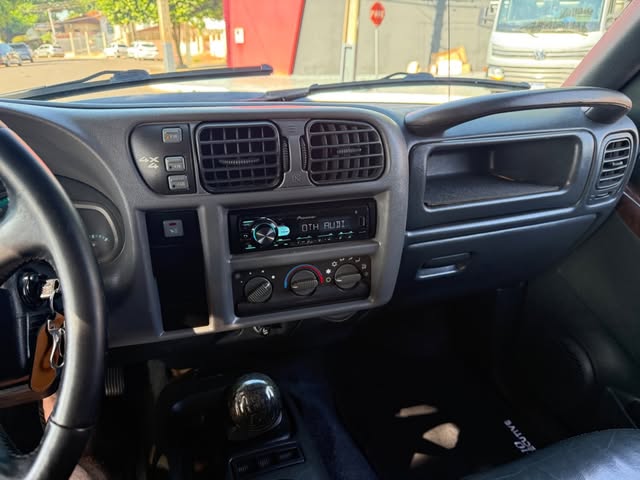 CHEVROLET S10 EXECUTIVE - Imagem 5