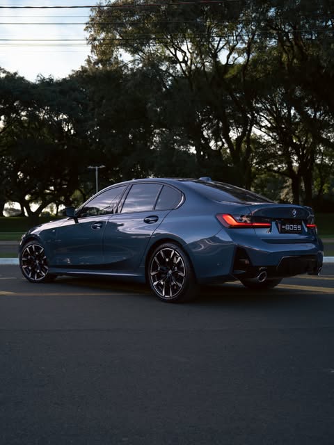 BMW 320I M SPORT - Imagem 3