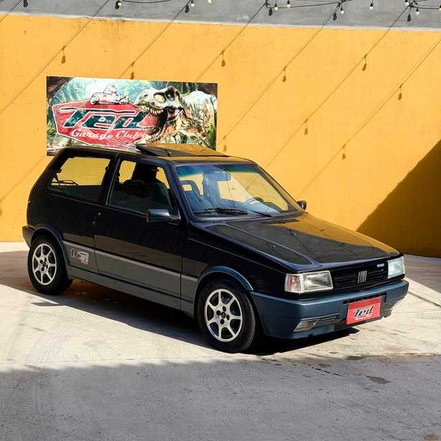 FIAT UNO 1.6R - Imagem 1