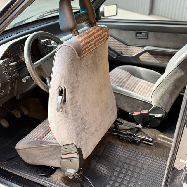 FIAT UNO 1.6R - Imagem 10