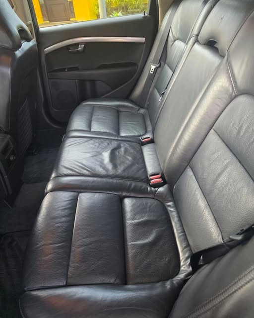 VOLVO XC 70 - Imagem 8