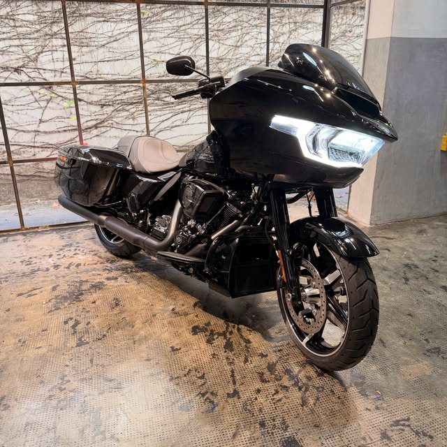 HARLEY-DAVIDSON ROAD GLIDE - Imagem 1