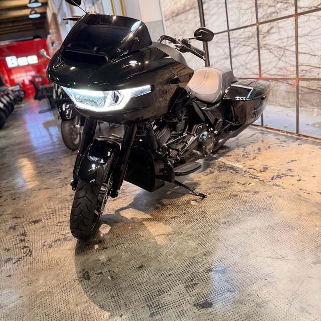 HARLEY-DAVIDSON ROAD GLIDE - Imagem 6