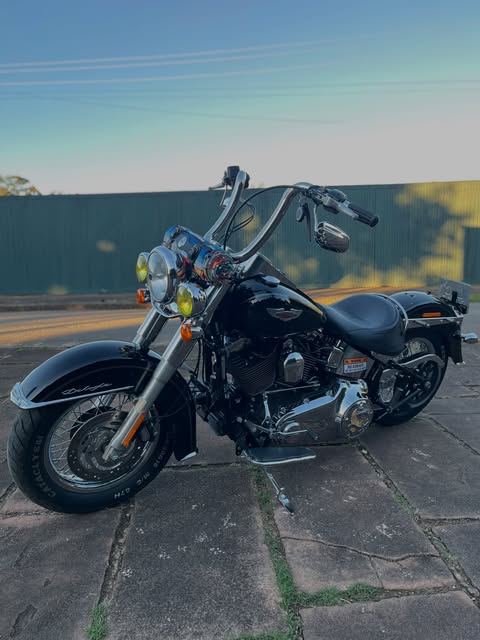 HARLEY-DAVIDSON SOFTAIL DELUXE - Imagem 4