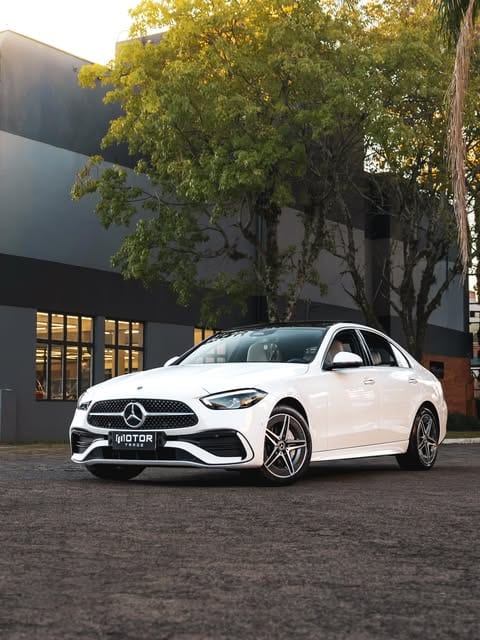 MERCEDES-BENZ C200 AMG LINE