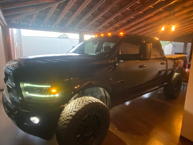 RAM 2500 LARAMIE - Imagem 3