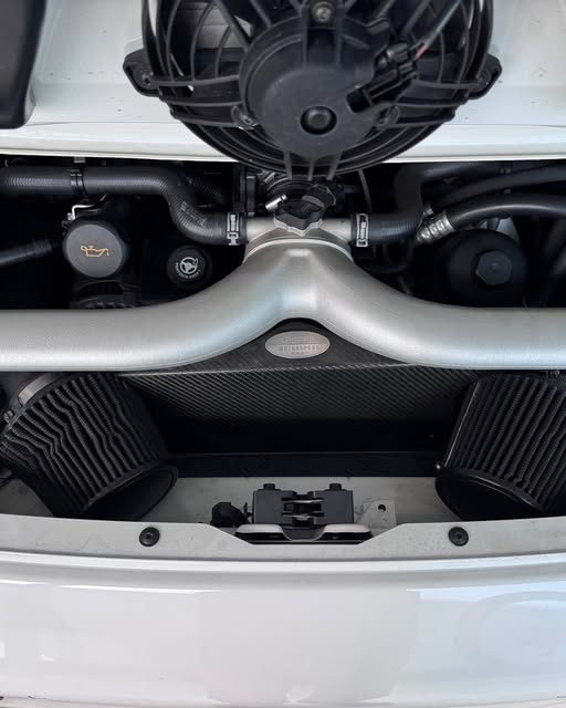 PORSCHE 911 TURBO - Imagem 7