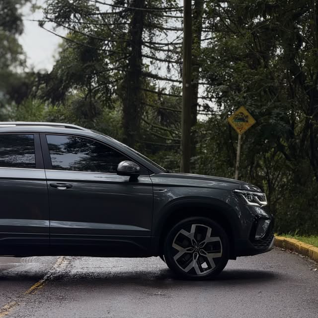 VOLKSWAGEN TAOS HIGHLINE 250TSI - Imagem 7
