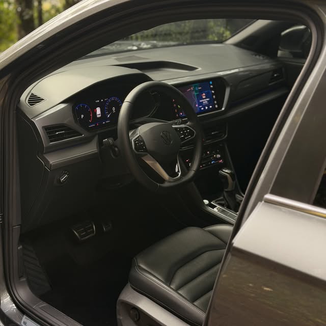 VOLKSWAGEN TAOS HIGHLINE 250TSI - Imagem 8