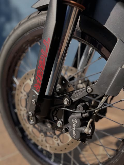 TRIUMPH TIGER 800 XCA - Imagem 3